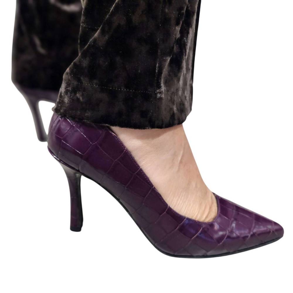 NEW PEDRO ANTON women's heeled pumps in purple